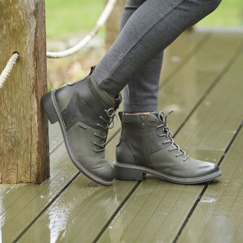 Nwt Josef Seibel Waterproof Fur Lined Boots